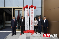 ������ó��������ɳƬ���˲����߷��� 25���ص���Ŀ��